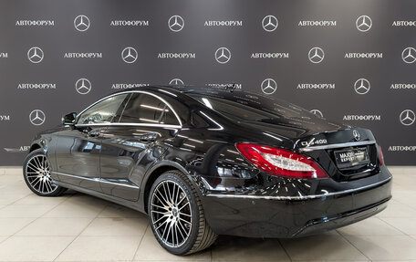 Mercedes-Benz CLS, 2015 год, 3 100 000 рублей, 7 фотография