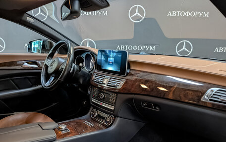 Mercedes-Benz CLS, 2015 год, 3 100 000 рублей, 13 фотография