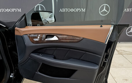 Mercedes-Benz CLS, 2015 год, 3 100 000 рублей, 24 фотография