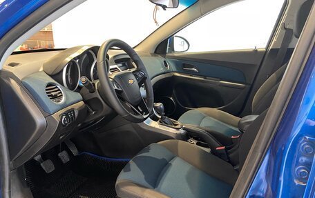 Chevrolet Cruze II, 2011 год, 775 000 рублей, 7 фотография