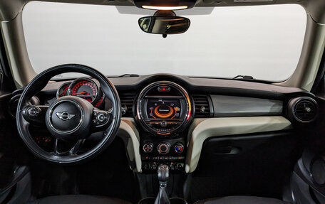 MINI Hatch, 2016 год, 1 200 000 рублей, 14 фотография
