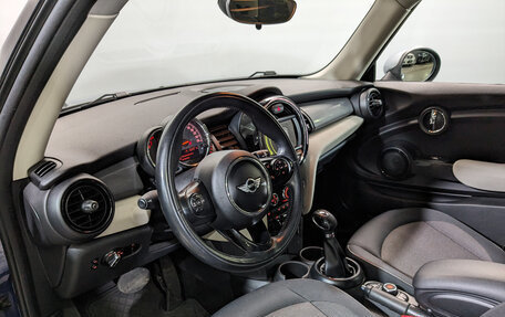 MINI Hatch, 2016 год, 1 200 000 рублей, 15 фотография