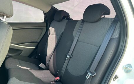 Hyundai Solaris II рестайлинг, 2012 год, 860 000 рублей, 17 фотография