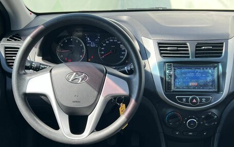 Hyundai Solaris II рестайлинг, 2012 год, 860 000 рублей, 15 фотография