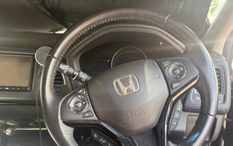 Honda Vezel, 2020 год, 2 500 000 рублей, 8 фотография