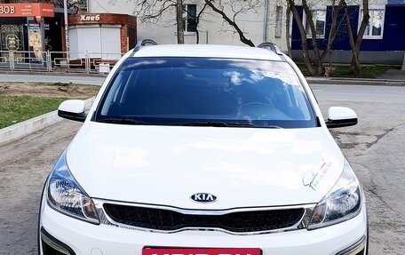 KIA Rio IV, 2018 год, 1 388 000 рублей, 10 фотография