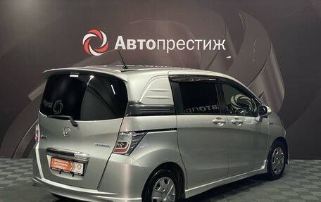 Honda Freed I, 2013 год, 950 000 рублей, 6 фотография