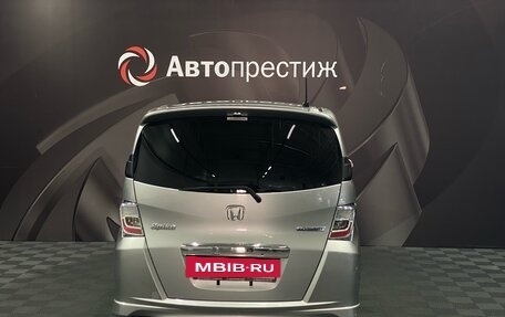 Honda Freed I, 2013 год, 950 000 рублей, 7 фотография