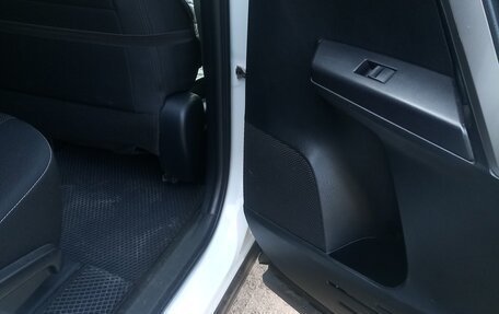 Toyota RAV4, 2018 год, 2 560 000 рублей, 11 фотография