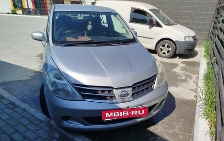 Nissan Tiida, 2010 год, 580 000 рублей, 3 фотография