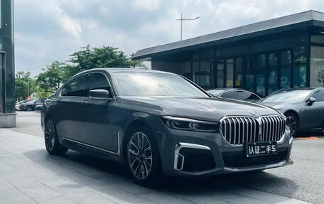 BMW 7 серия, 2021 год, 4 750 000 рублей, 3 фотография