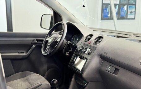 Volkswagen Caddy III рестайлинг, 2011 год, 930 000 рублей, 11 фотография