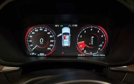 Volvo XC60 II, 2019 год, 3 600 000 рублей, 7 фотография