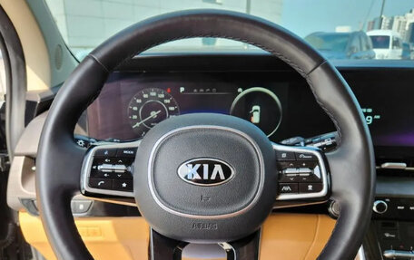 KIA Carnival, 2021 год, 2 720 000 рублей, 14 фотография
