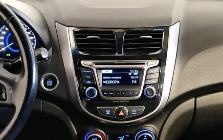 Hyundai Solaris II рестайлинг, 2016 год, 1 099 000 рублей, 9 фотография