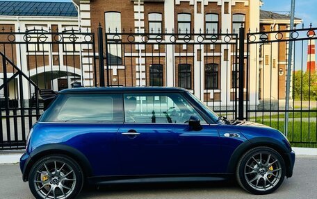 MINI Hatch, 2003 год, 1 190 000 рублей, 13 фотография