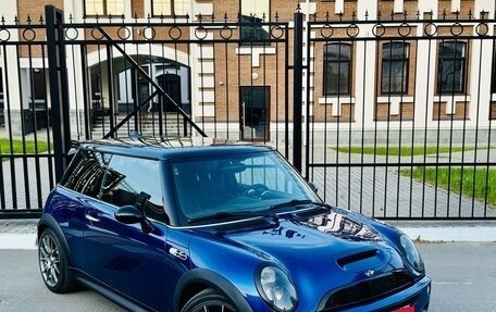 MINI Hatch, 2003 год, 1 190 000 рублей, 11 фотография