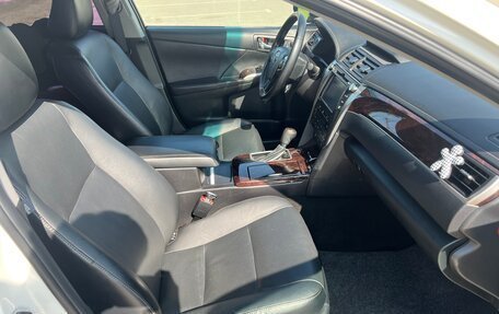 Toyota Camry, 2016 год, 2 350 000 рублей, 9 фотография