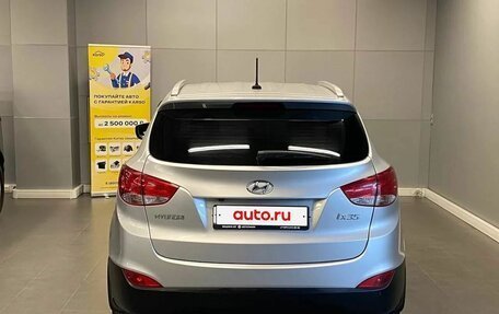 Hyundai ix35 I рестайлинг, 2013 год, 1 297 000 рублей, 5 фотография