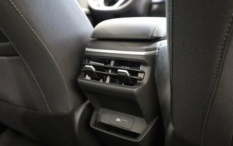 Geely Emgrand, 2024 год, 2 243 990 рублей, 15 фотография