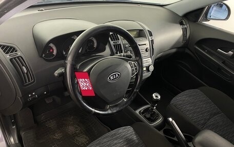 KIA cee'd I рестайлинг, 2009 год, 679 000 рублей, 15 фотография