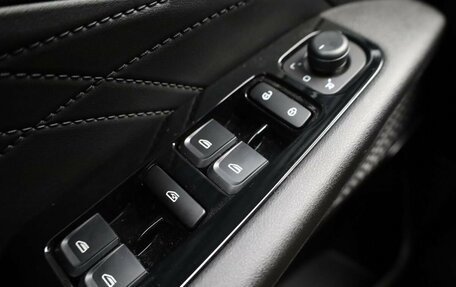 Geely Emgrand, 2024 год, 2 243 990 рублей, 16 фотография