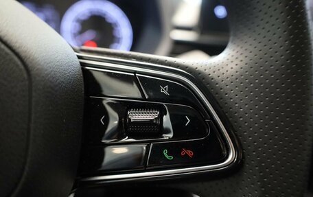 Geely Emgrand, 2024 год, 2 243 990 рублей, 21 фотография