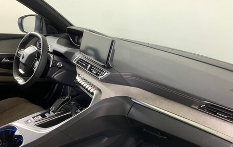 Peugeot 5008 II, 2023 год, 3 750 000 рублей, 13 фотография
