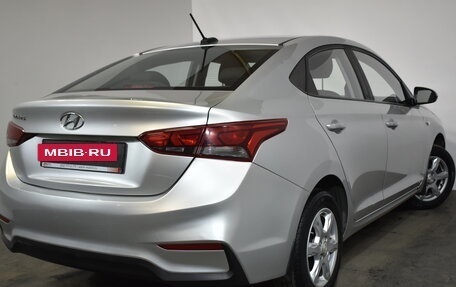 Hyundai Solaris II рестайлинг, 2017 год, 879 000 рублей, 6 фотография