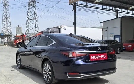 Lexus ES VII, 2021 год, 2 740 000 рублей, 15 фотография