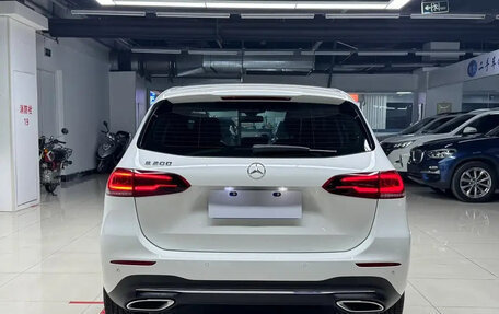 Mercedes-Benz B-Класс, 2020 год, 1 860 000 рублей, 5 фотография