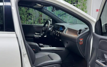 Mercedes-Benz B-Класс, 2020 год, 1 860 000 рублей, 11 фотография