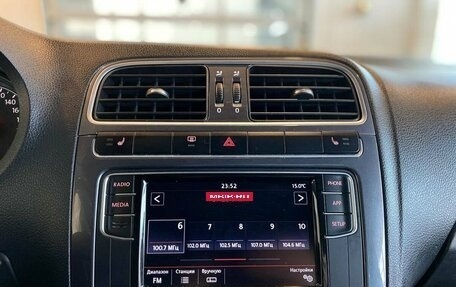 Volkswagen Polo VI (EU Market), 2018 год, 1 270 000 рублей, 14 фотография