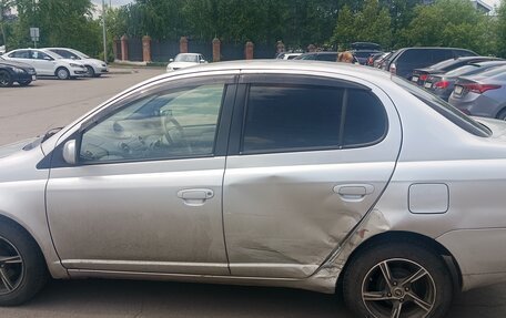 Toyota Platz, 2000 год, 265 000 рублей, 4 фотография