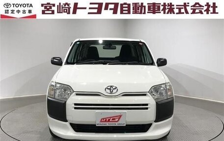 Toyota Probox I, 2016 год, 775 000 рублей, 4 фотография