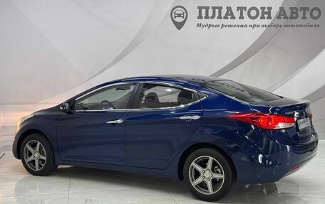 Hyundai Avante, 2010 год, 930 000 рублей, 3 фотография