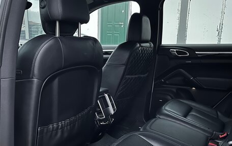 Porsche Cayenne III, 2015 год, 4 999 999 рублей, 18 фотография