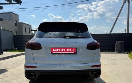Porsche Cayenne III, 2015 год, 4 999 999 рублей, 8 фотография