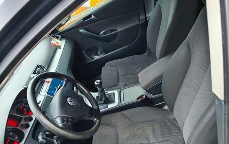 Volkswagen Passat B6, 2007 год, 785 000 рублей, 11 фотография