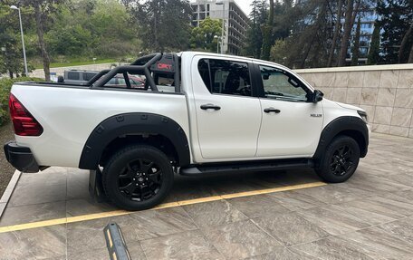 Toyota Hilux VIII, 2019 год, 3 800 000 рублей, 3 фотография
