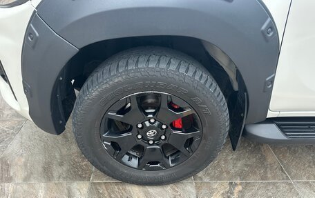 Toyota Hilux VIII, 2019 год, 3 800 000 рублей, 6 фотография
