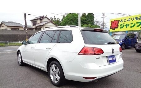 Volkswagen Golf VII, 2018 год, 1 075 000 рублей, 5 фотография
