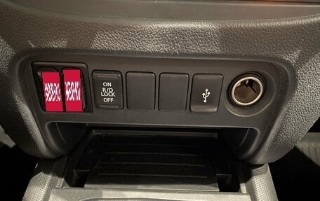 Mitsubishi L200 IV рестайлинг, 2018 год, 2 079 000 рублей, 15 фотография
