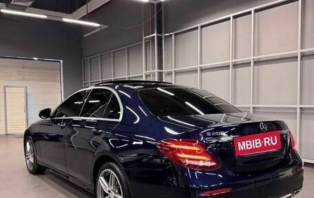 Mercedes-Benz E-Класс, 2016 год, 3 577 000 рублей, 5 фотография