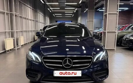 Mercedes-Benz E-Класс, 2016 год, 3 577 000 рублей, 2 фотография