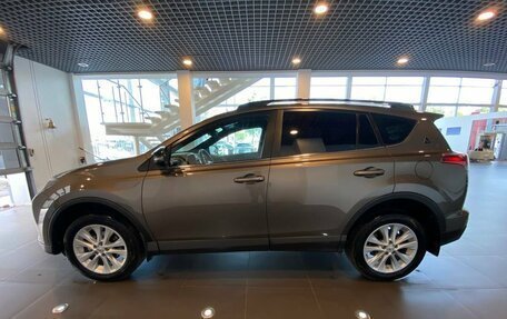 Toyota RAV4, 2019 год, 2 995 000 рублей, 6 фотография