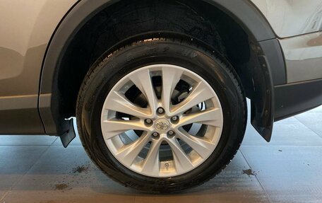 Toyota RAV4, 2019 год, 2 995 000 рублей, 20 фотография