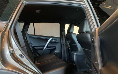 Toyota RAV4, 2019 год, 2 995 000 рублей, 17 фотография