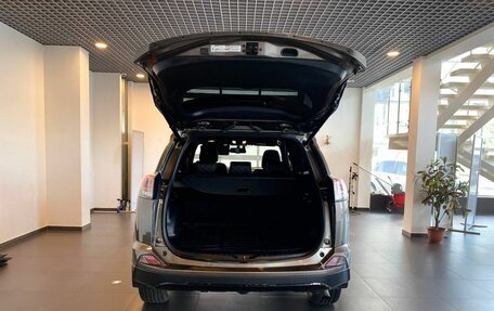 Toyota RAV4, 2019 год, 2 995 000 рублей, 36 фотография