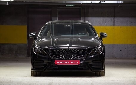 Mercedes-Benz E-Класс, 2019 год, 4 299 000 рублей, 2 фотография